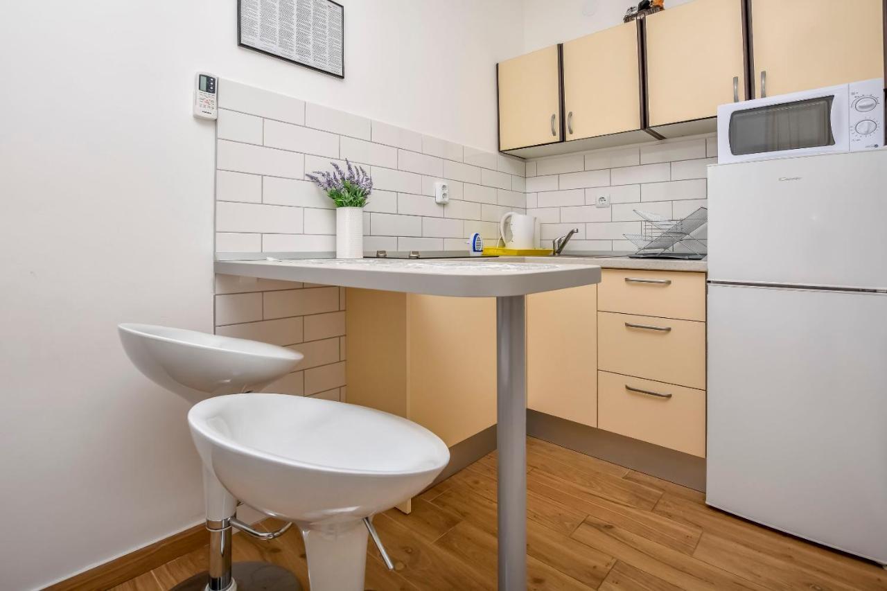 Apartments Matas Рогозниця Екстер'єр фото